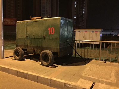 路燈停電，大型發(fā)電機出租應(yīng)對停電